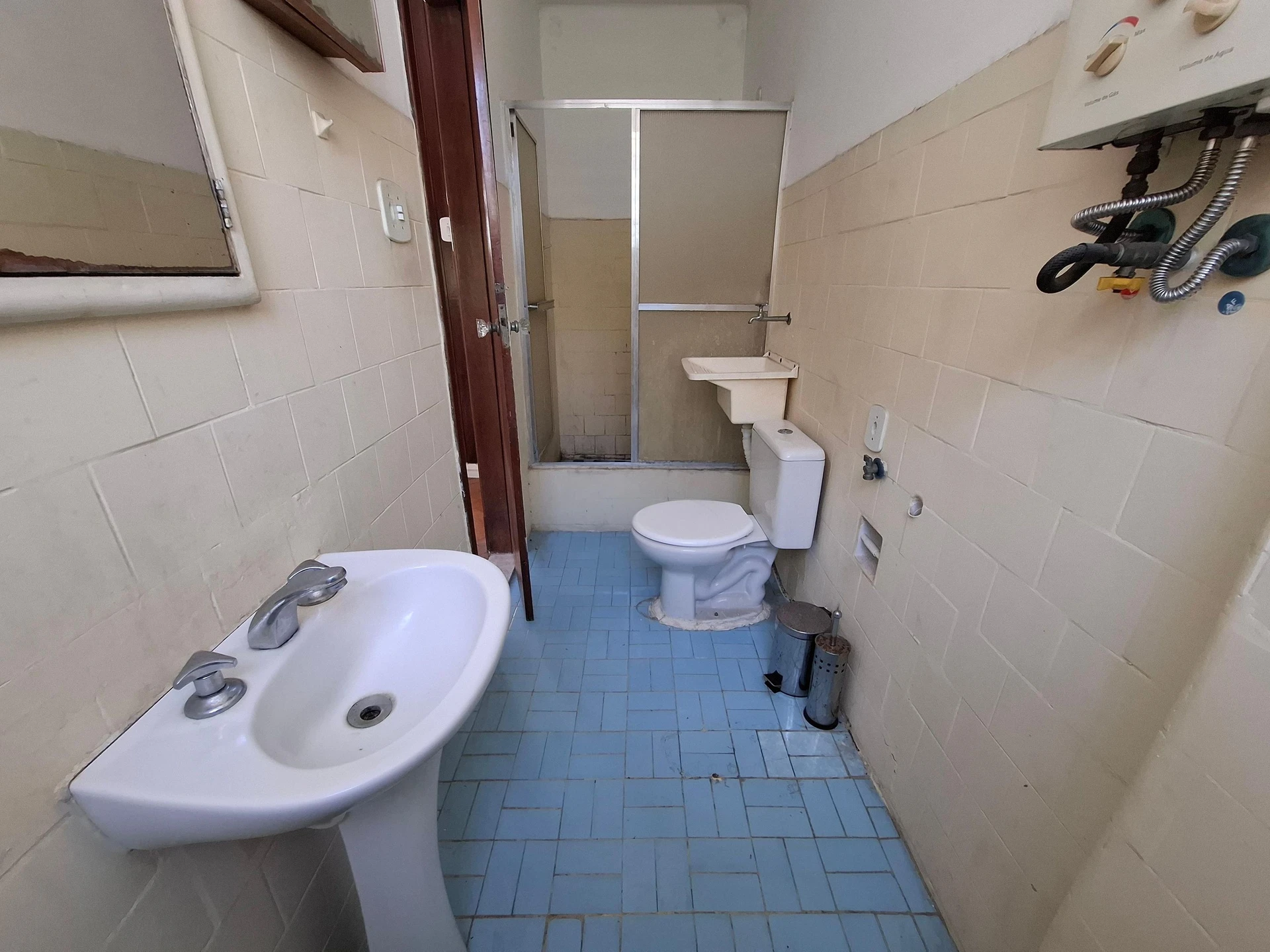 Apartamento, 30 m², com piso de madeira ou laminado — photo 6