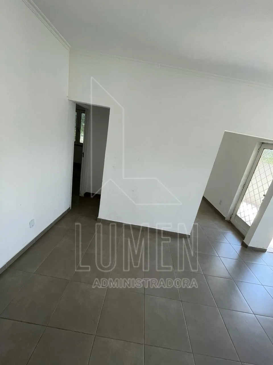 Rental house with 4 bedrooms and 2 bathrooms, 2 parking — photo 9