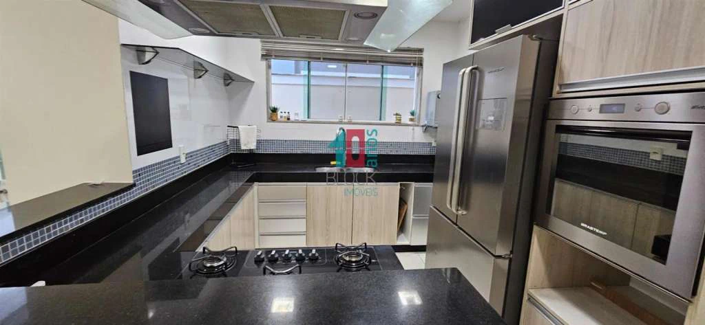 Duplex house with 4 bedrooms and 3 en-suites, 289 m² — photo 2