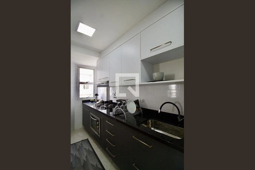 2-bedroom apartment with a grill on the balcony — photo 32