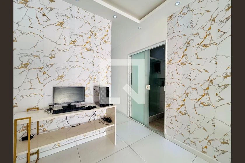 Furnished duplex with 2 bedrooms and a balcony — photo 9