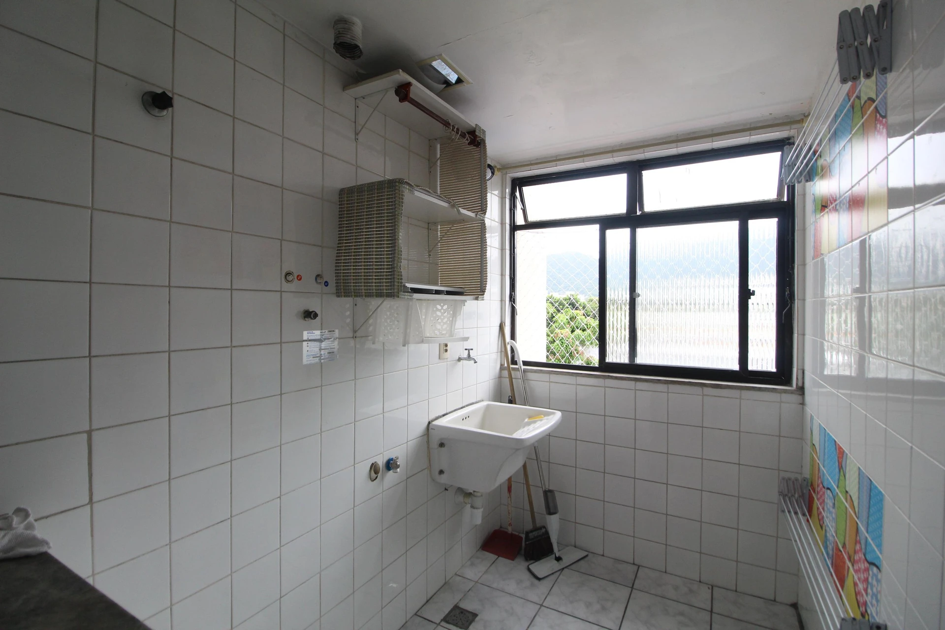 2-bedroom apartment with a mountain view in Rio de Janeiro — photo 21