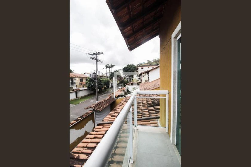Rental house with 4 en-suite bedrooms and 606 m² — photo 50