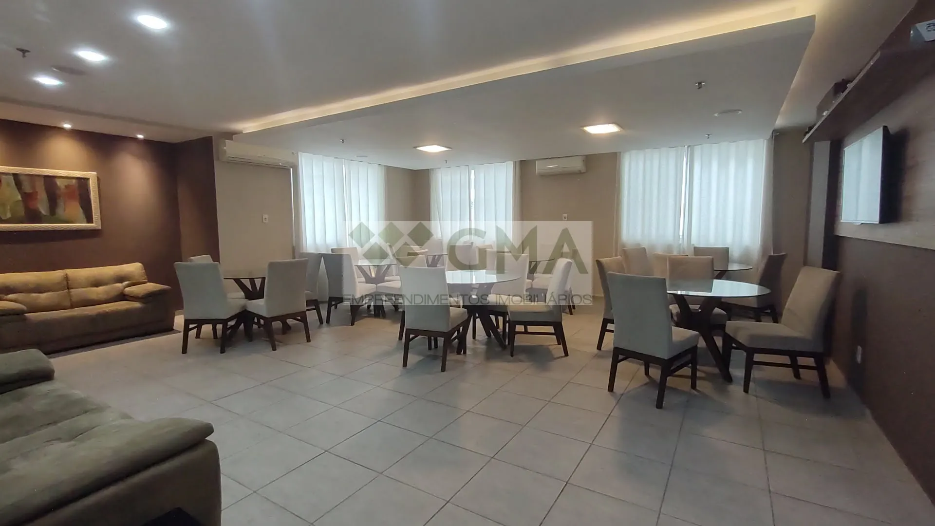 205 m² apartment on the 5th floor with 4 bedrooms — photo 23