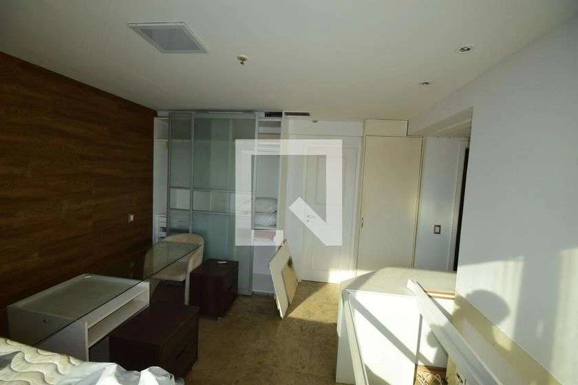 Estudio amueblado con 1 dormitorio, balcón y 40 m² — photo 10