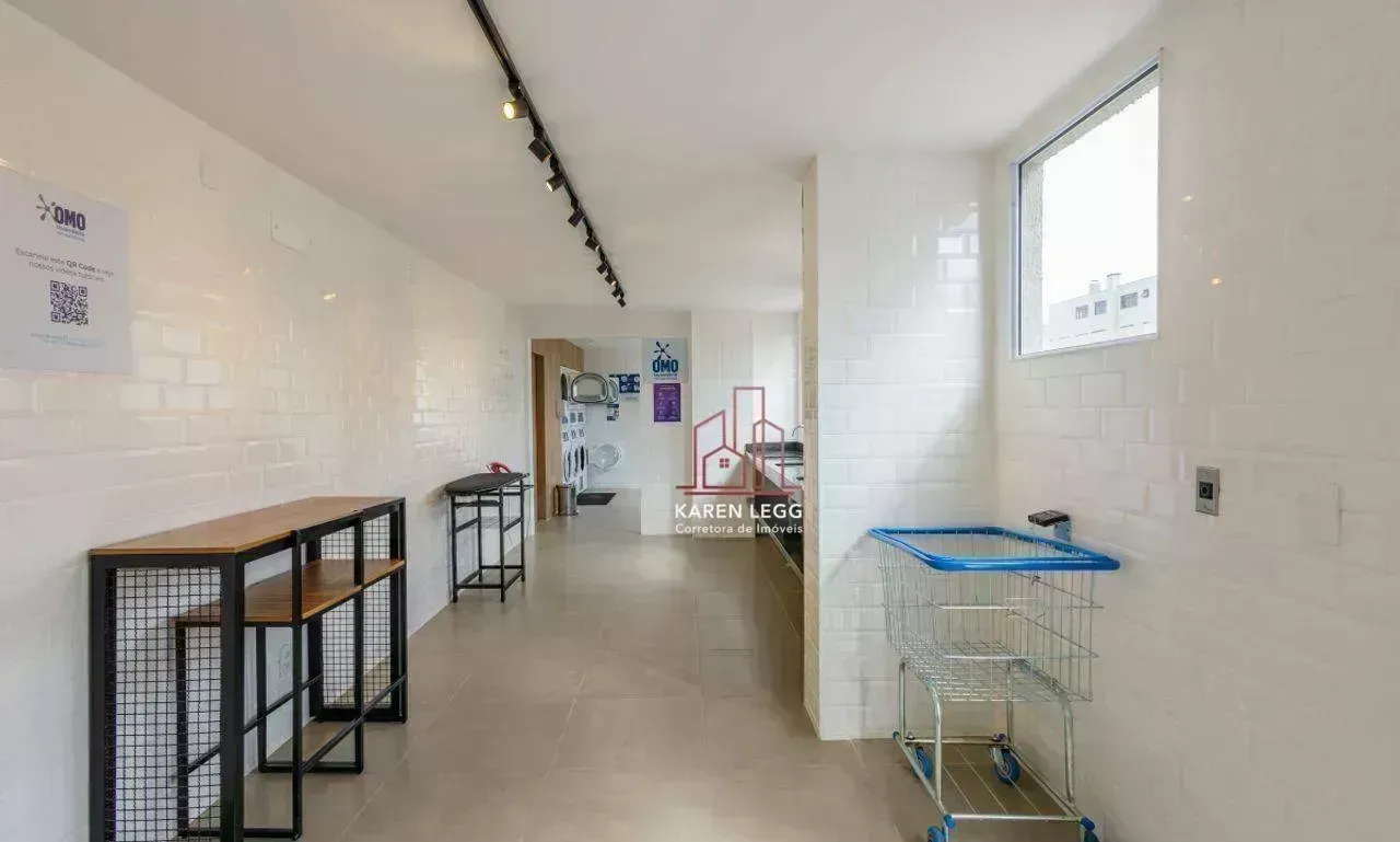 Furnished apartment with 2 bedrooms and private BBQ — photo 40