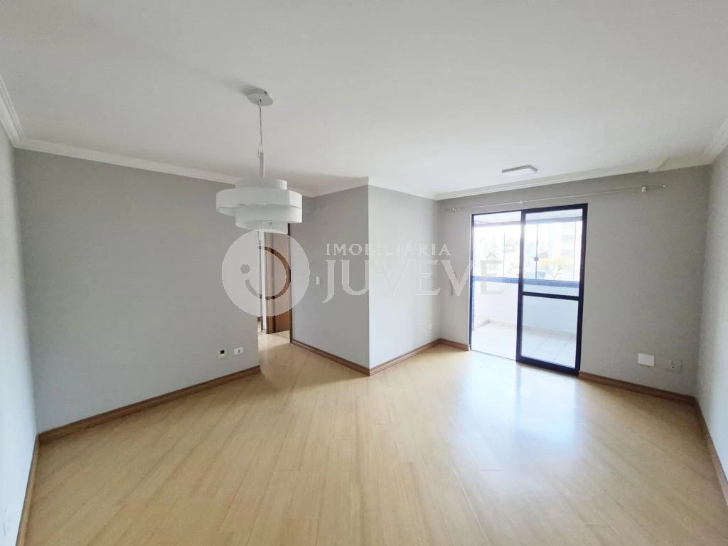 Furnished 3-bedroom apartment with enclosed balcony grill — photo 8