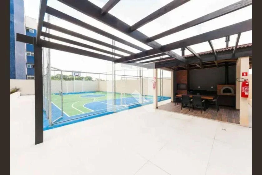 2-bedroom apartment in a building with a gym — photo 11