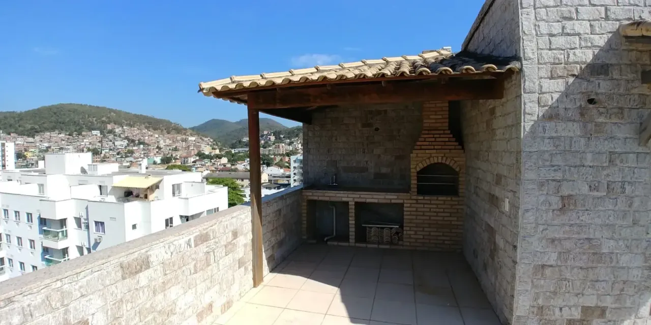 Unfurnished apartment with 3 bedrooms and 2 bathrooms — photo 30