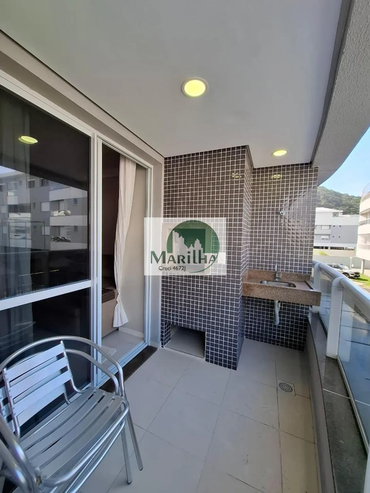 Furnished 84 m² apartment with 2 en-suite bedrooms — photo 24