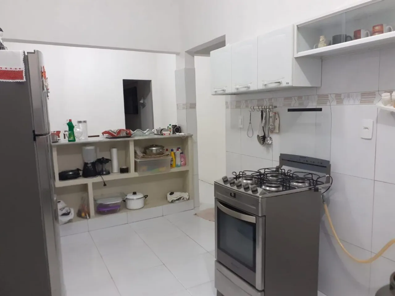 Furnished house with 3 bedrooms, closed kitchen and 70 m² — photo 2