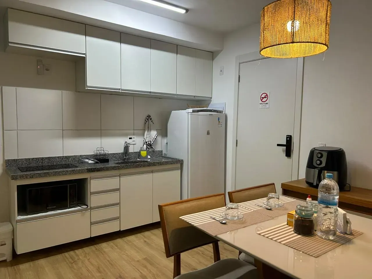 One-bedroom apartment with a home office in Rio de Janeiro — photo 2