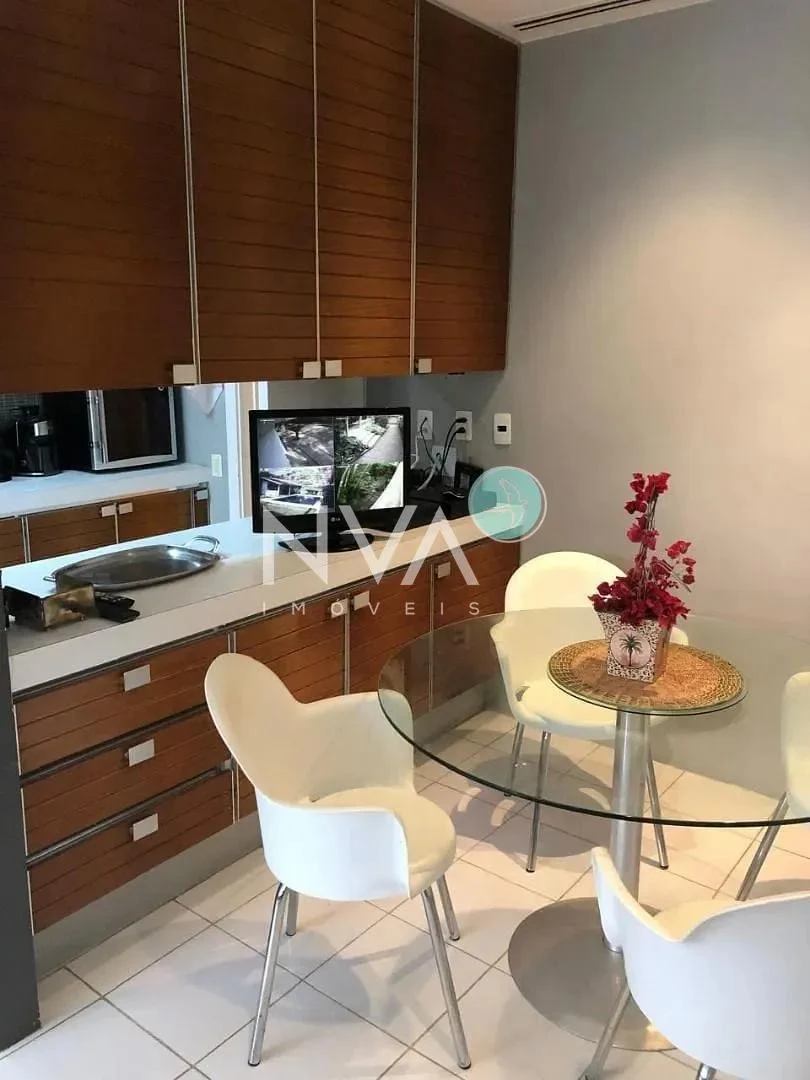 Furnished 1290 m² house with 5 bedrooms and 4 parking — photo 11