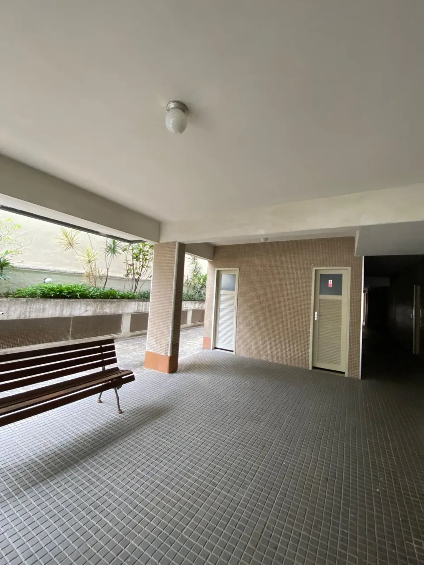 Пральна машина та 2 спальні: квартира 90 м² — photo 34