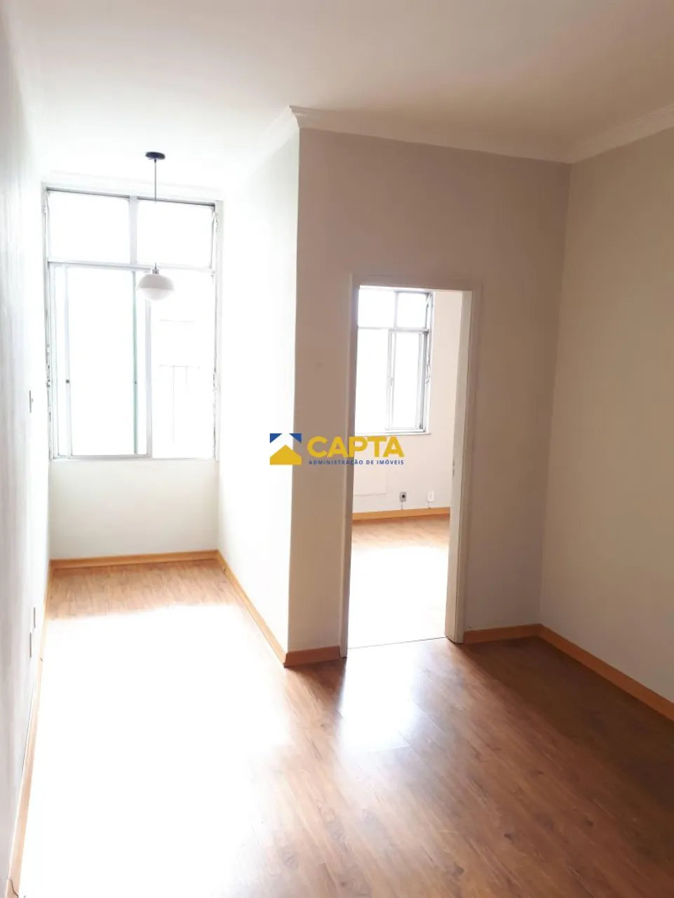 Apartamento com piso de madeira ou laminado, Maracanã — photo 9