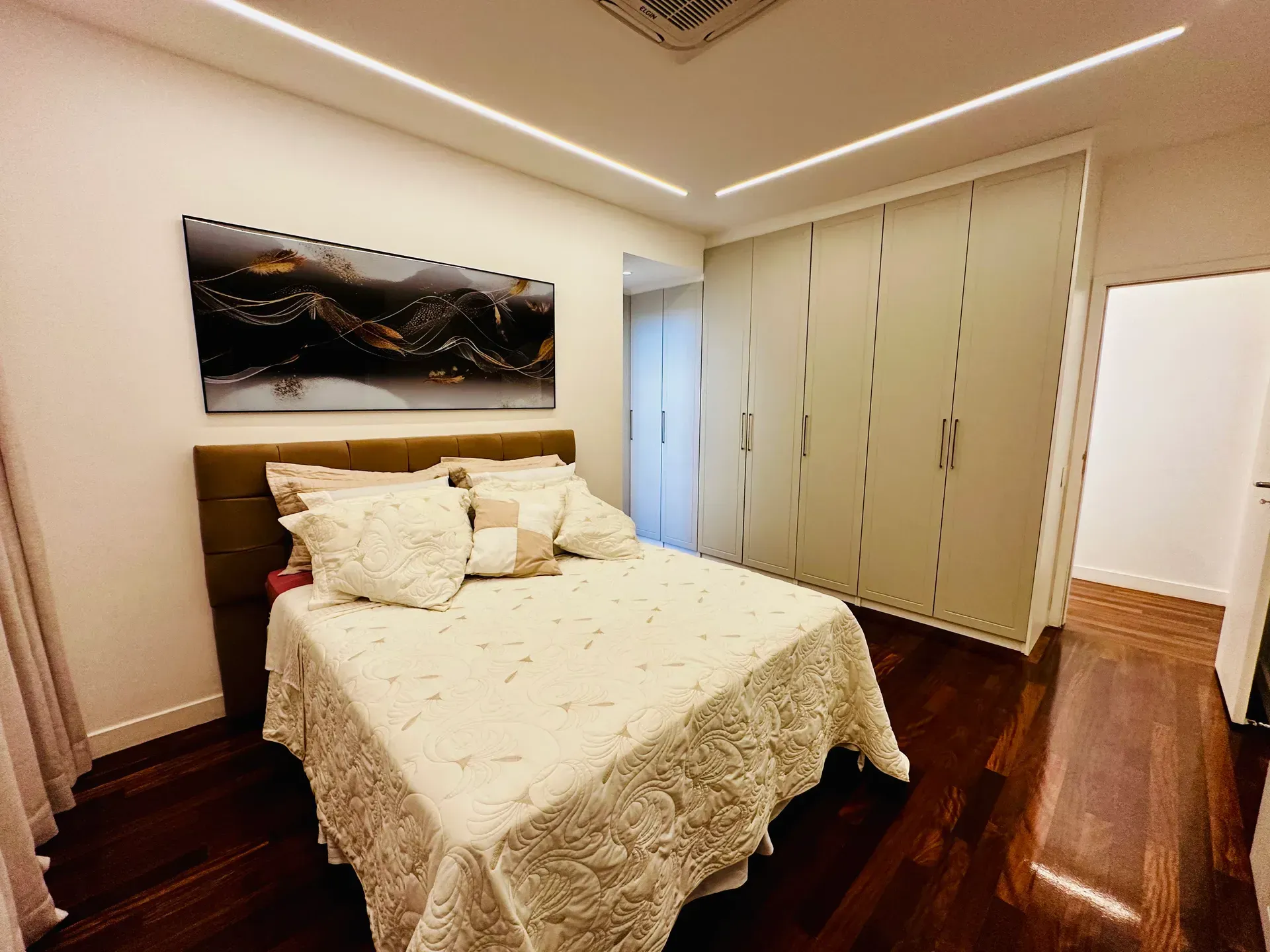 Мебльована дуплекс-квартира з 4 спальнями й 600 м² — photo 24