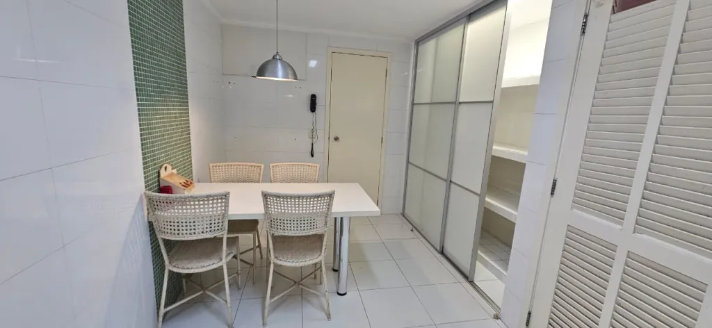 Duplex house for rent with 4 bedrooms and 5 bathrooms — photo 19