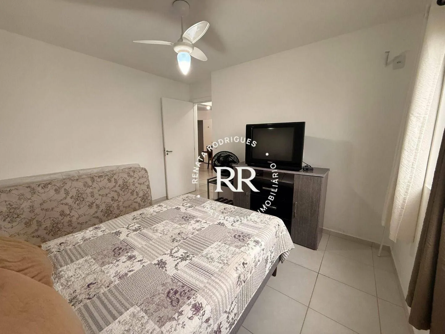Washing machine in a 2-bedroom apartment, 52 m² — photo 4