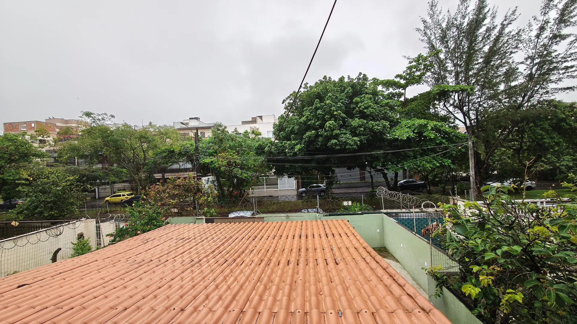 House, 250 m², with a bathtub — photo 11