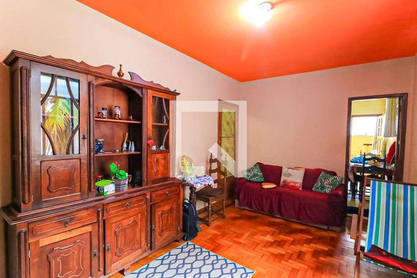 Furnished apartment with 2 bedrooms and 1 parking spot