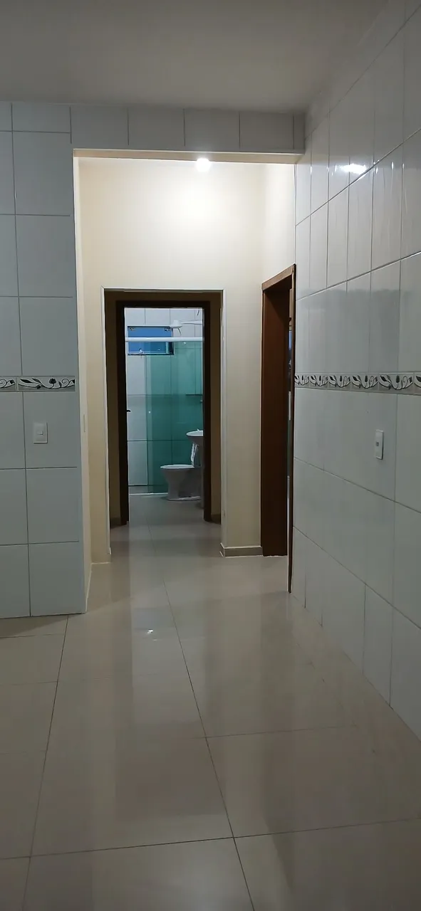 375 m² house with a dishwasher and a water view — photo 14