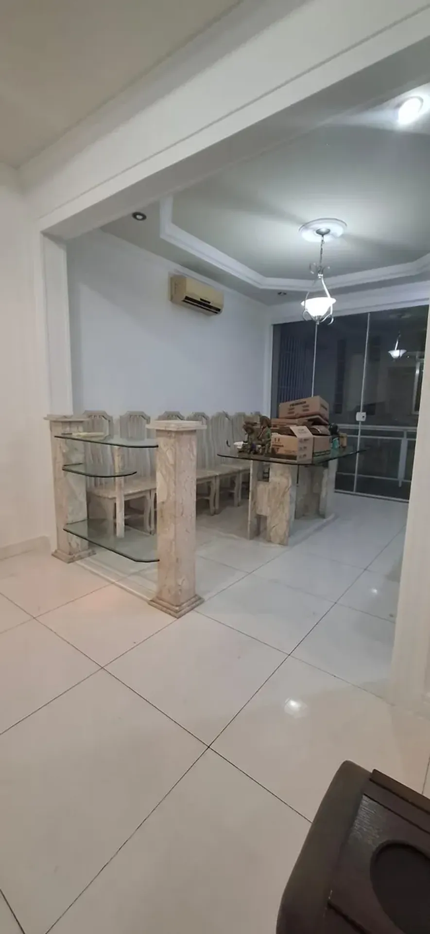 3-bedroom apartment with 2 bathrooms and glass balcony — photo 11