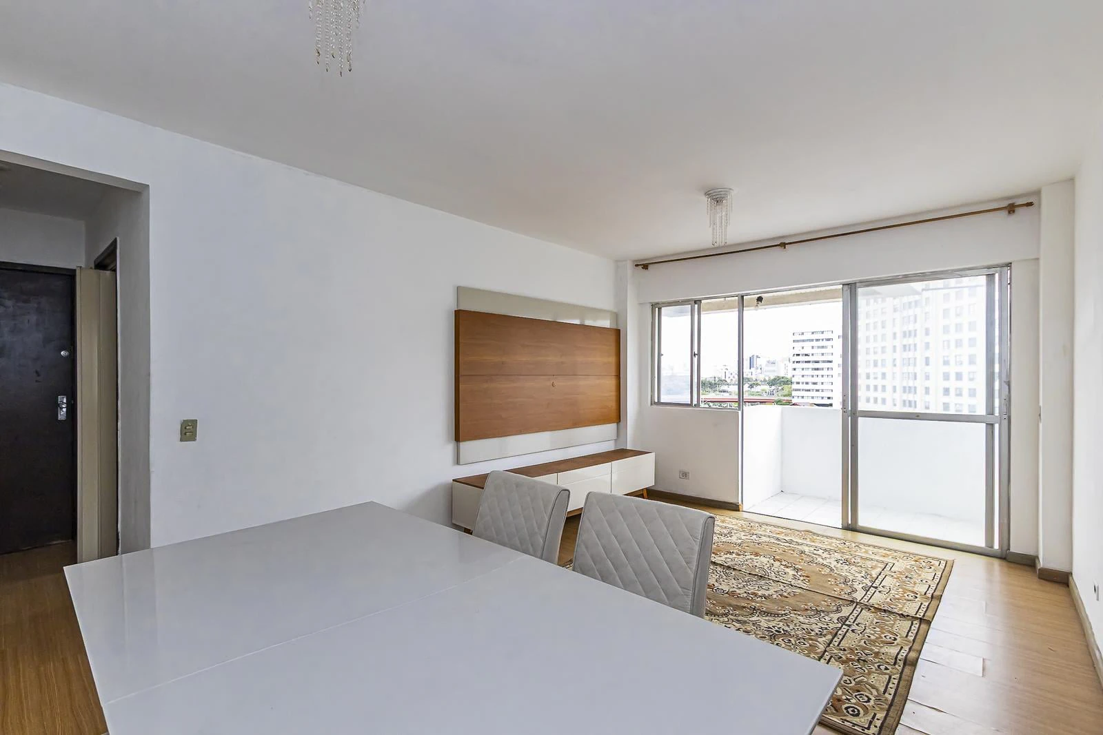 Apartamento com piso de madeira ou laminado, Cristo Rei — photo 2