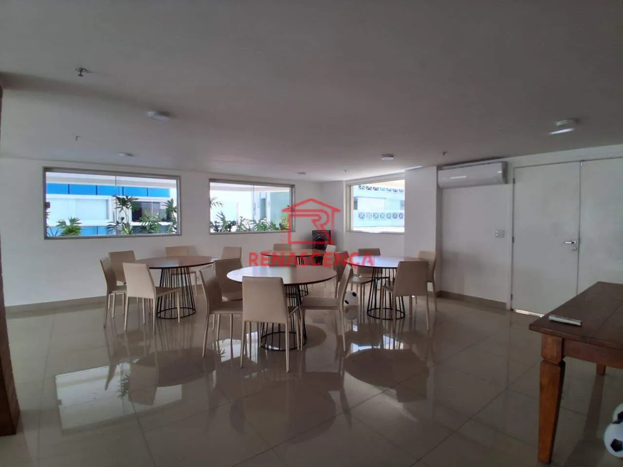 Apartamento sem mobília com 3 quartos e varanda com churrasqueira — photo 29