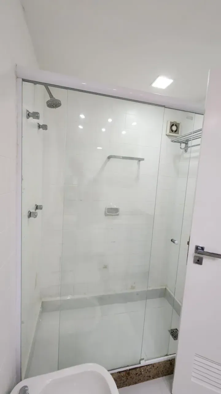 Apartamento com 4 quartos e cozinha fechada a gás — photo 13