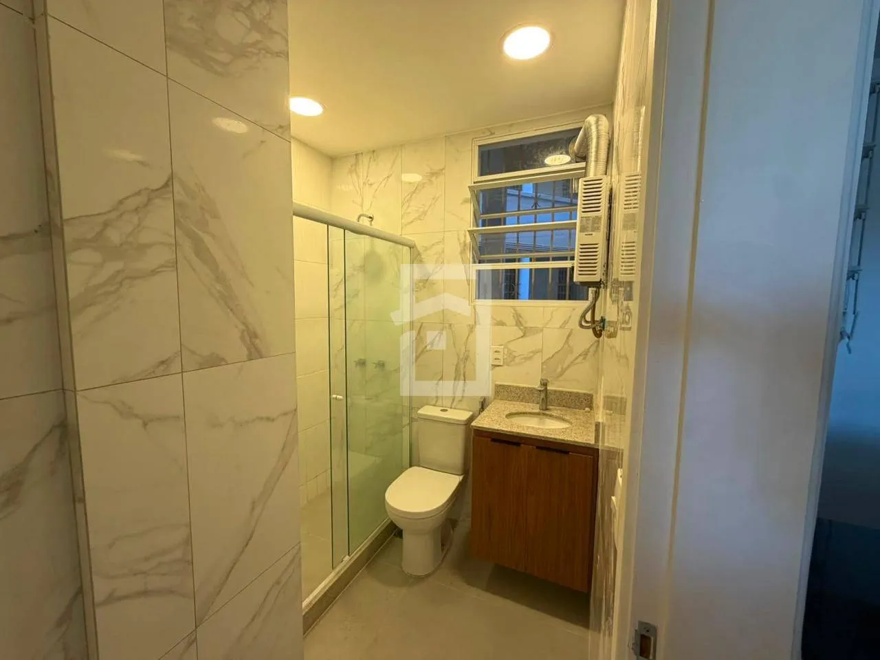 Apartment on the 1st floor with a water view — photo 11