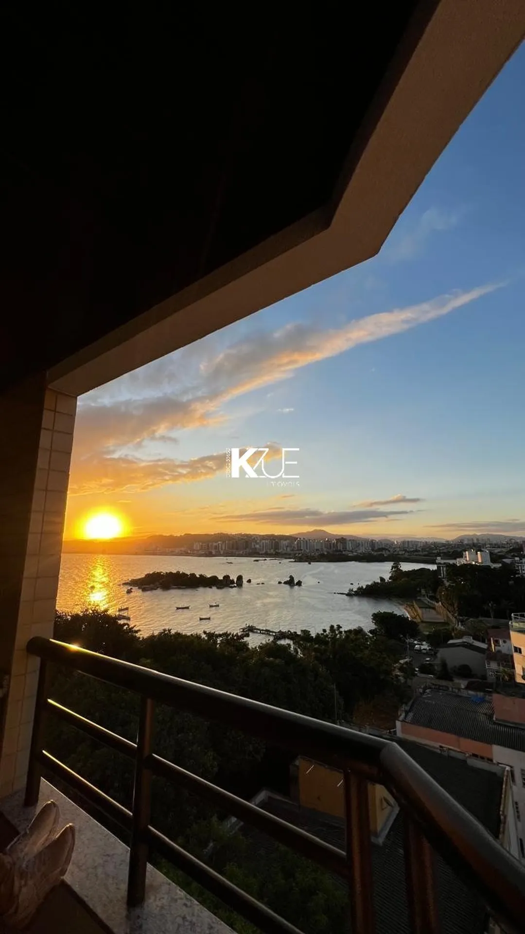 Furnished 2-bedroom apartment with suite and 89 m²