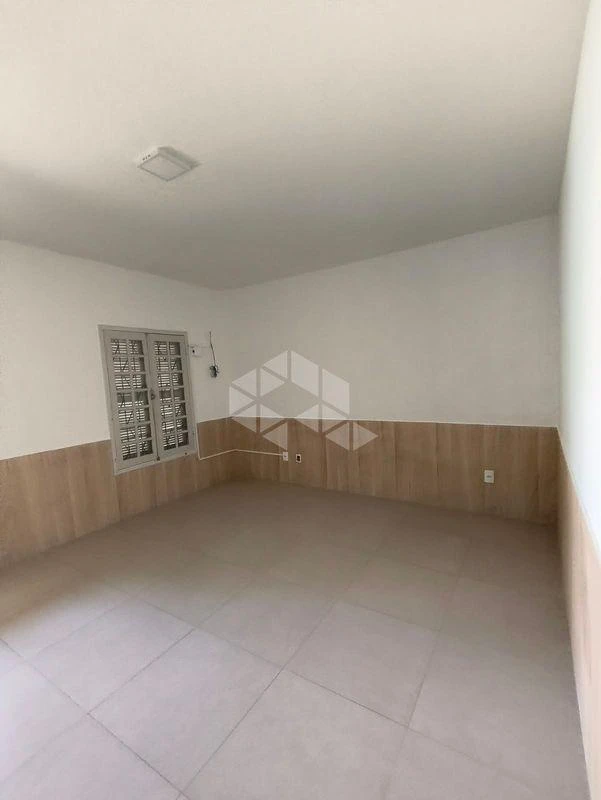 Casa, 190 m², com varanda gourmet