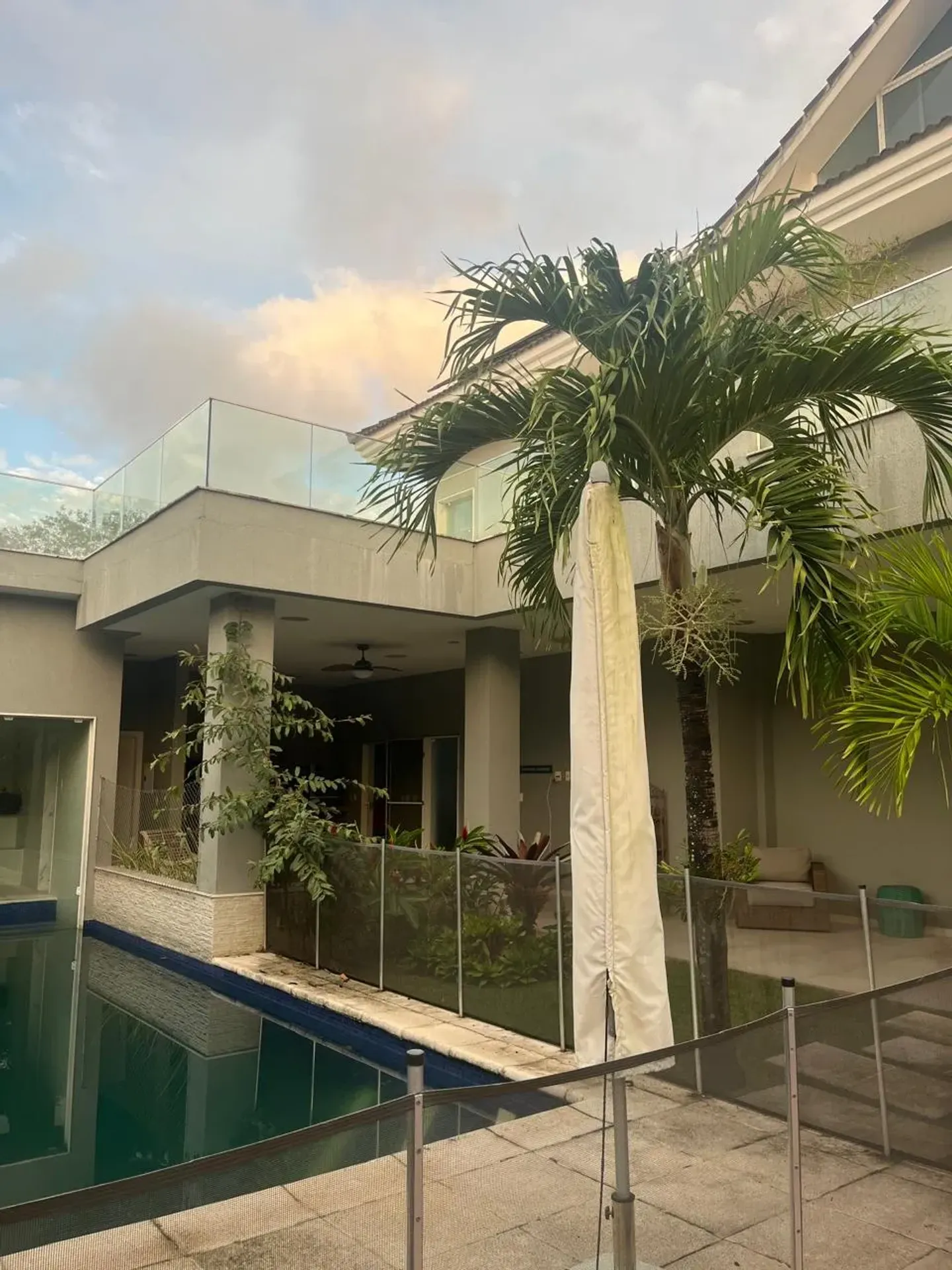 Furnished house with 5 en-suite bedrooms and 630 m² — photo 64