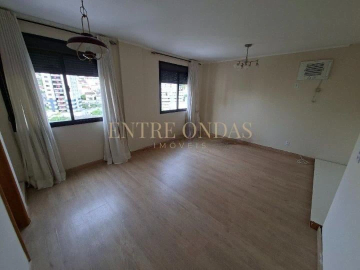 Apartamento amueblado con 2 dormitorios y 5 baños — photo 11