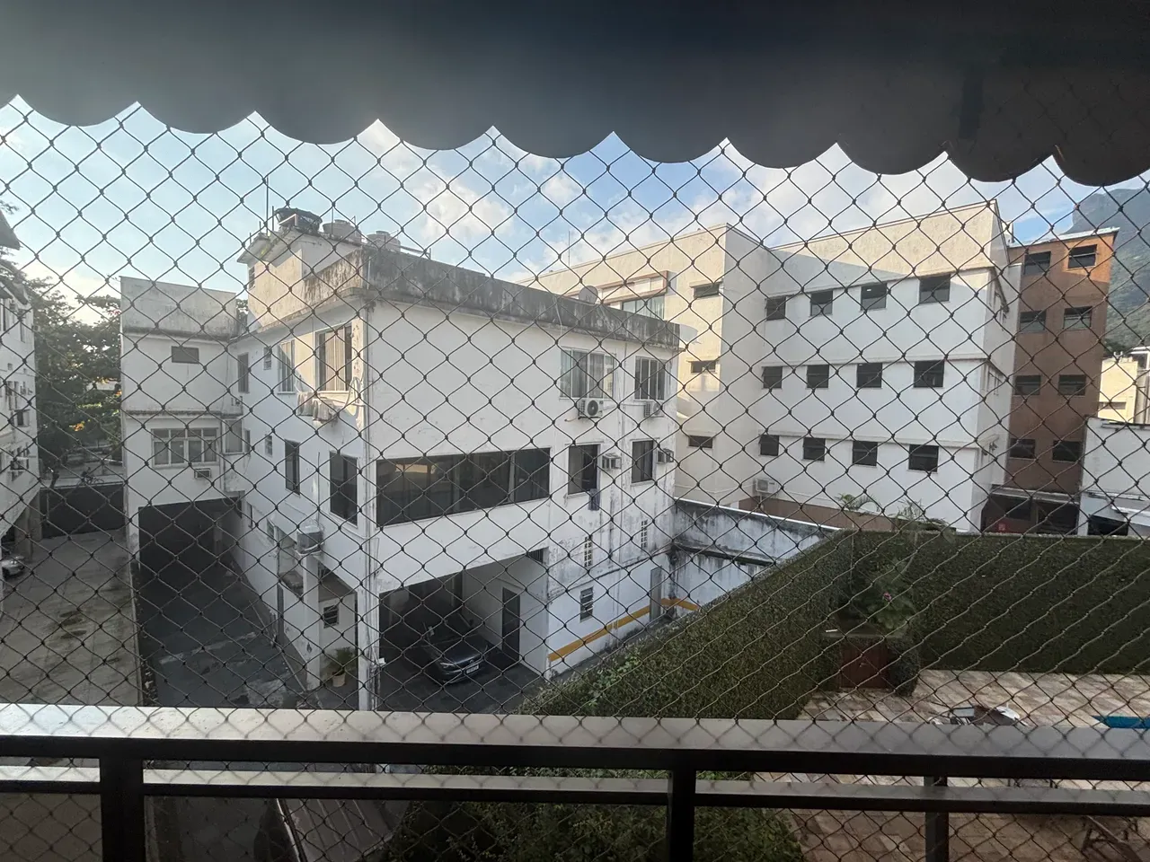 3-bedroom apartment with en-suite and balcony — photo 14