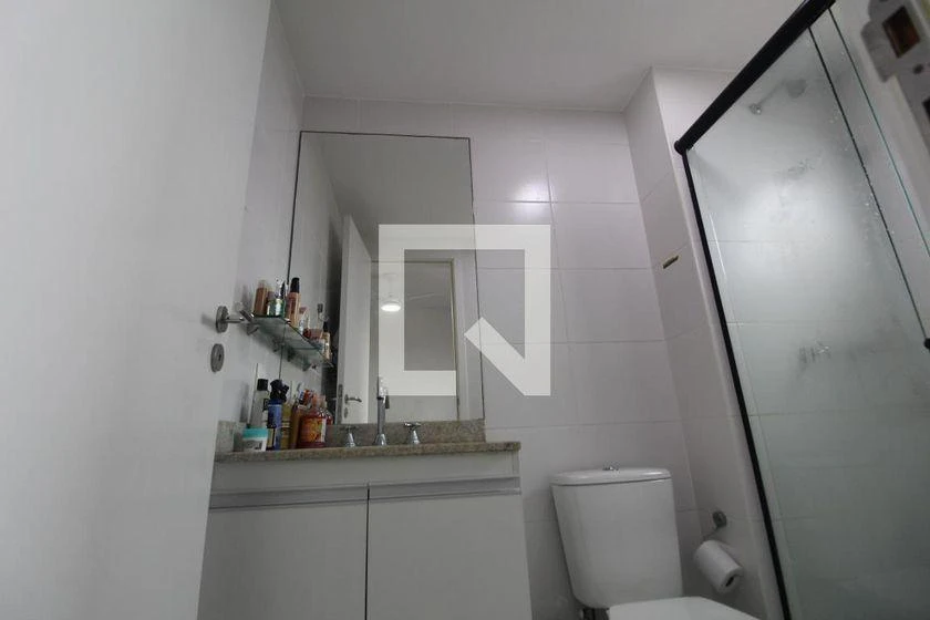 З меблями 3-кімнатна квартира із санвузлом, 82 м² — photo 32