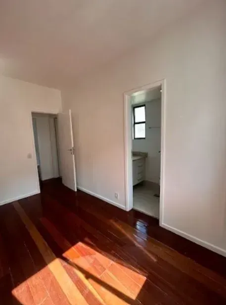 83 m² apartment with 2 bedrooms and 2 bathrooms — photo 8