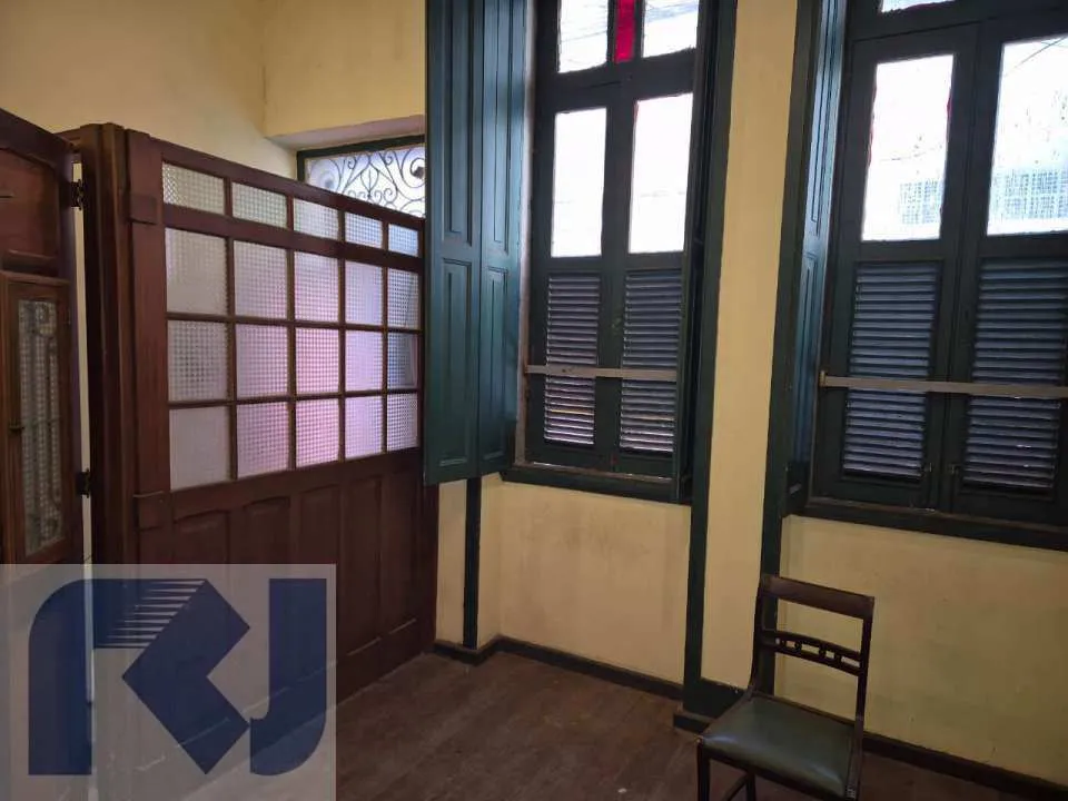 Unfurnished house with 1 bedroom, 3 bathrooms, 1 parking — photo 3
