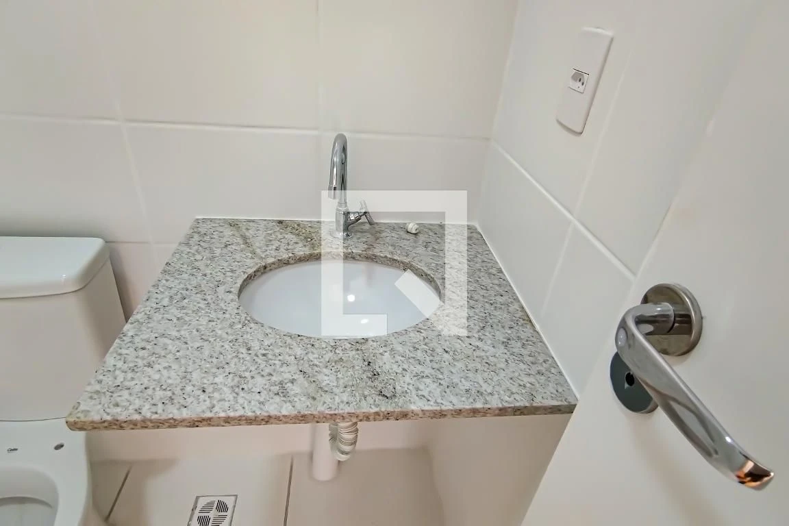 Apartamento de 2 quartos em condomínio com academia — photo 38
