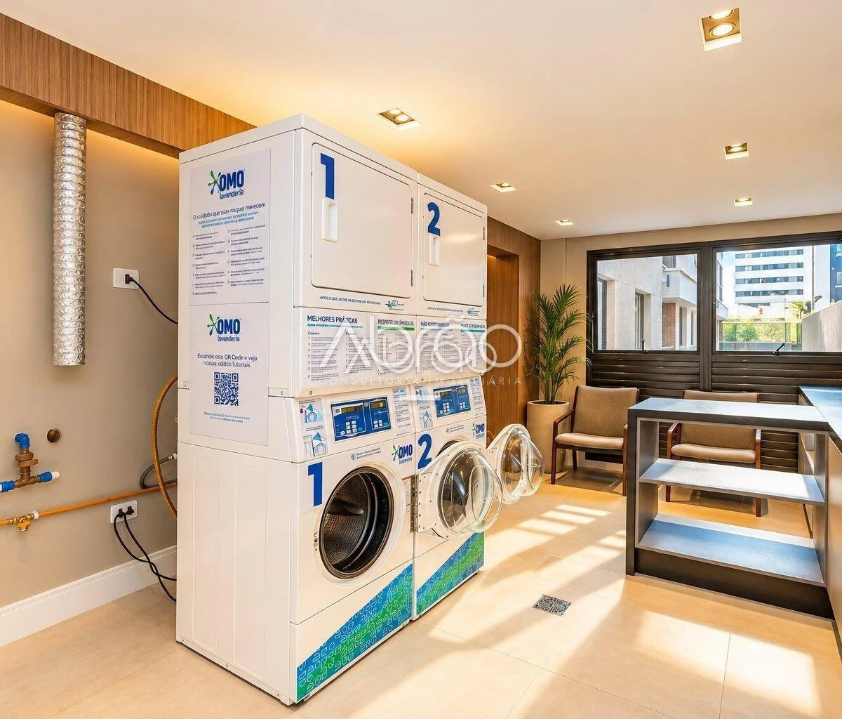 Квартира 24 м² із заскленим балконом та робочим місцем — photo 20