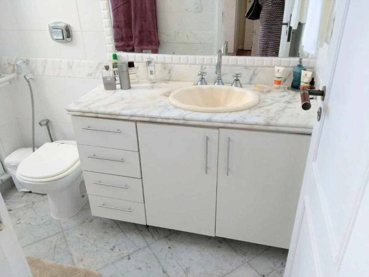 197 m² furnished apartment with 3 bedrooms and 2 parking spaces — photo 36