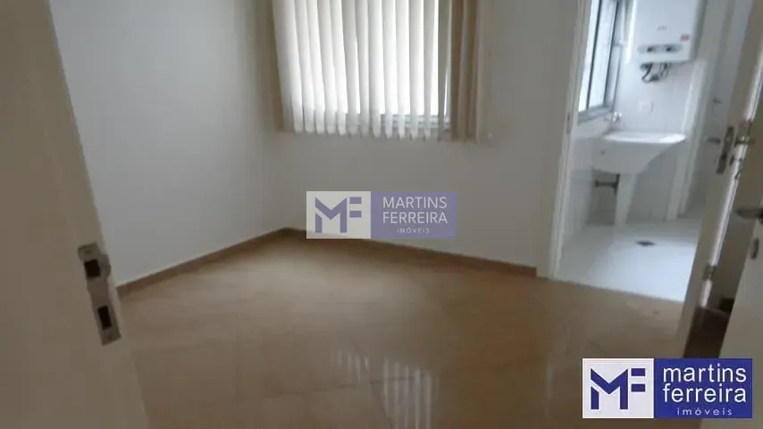 Apartamento sem mobília com 2 quartos e cozinha fechada — photo 18