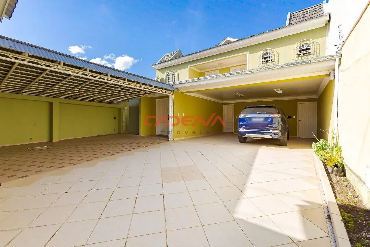 House with 5 bedrooms, 3 en-suites and 660 m² with 6 spaces — photo 27