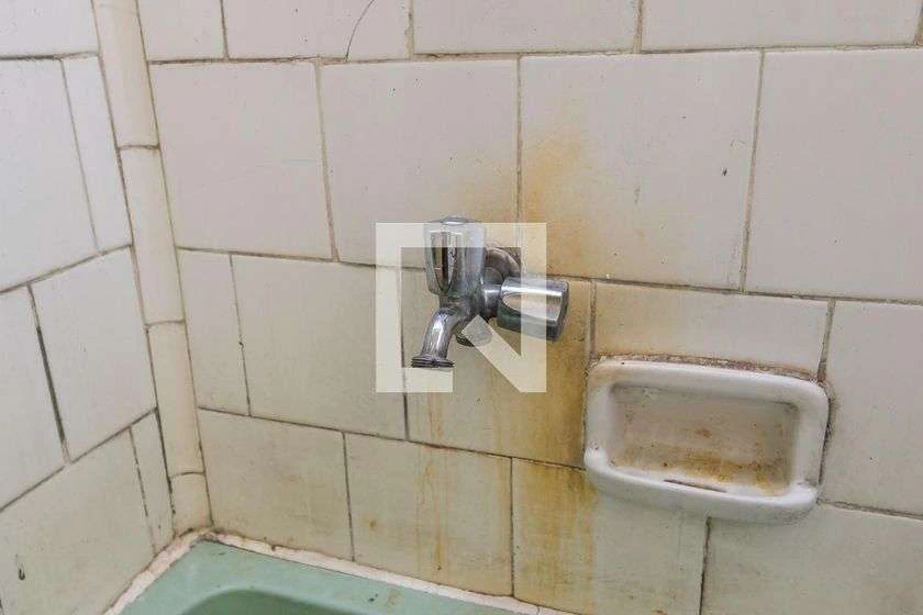 Apartamento de 1 quarto com 39 m² e piso de madeira — photo 25