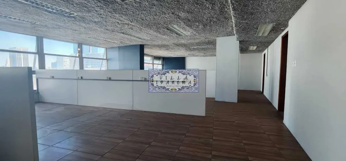 Casa não mobiliada com 5 quartos e vista para a cidade — photo 16