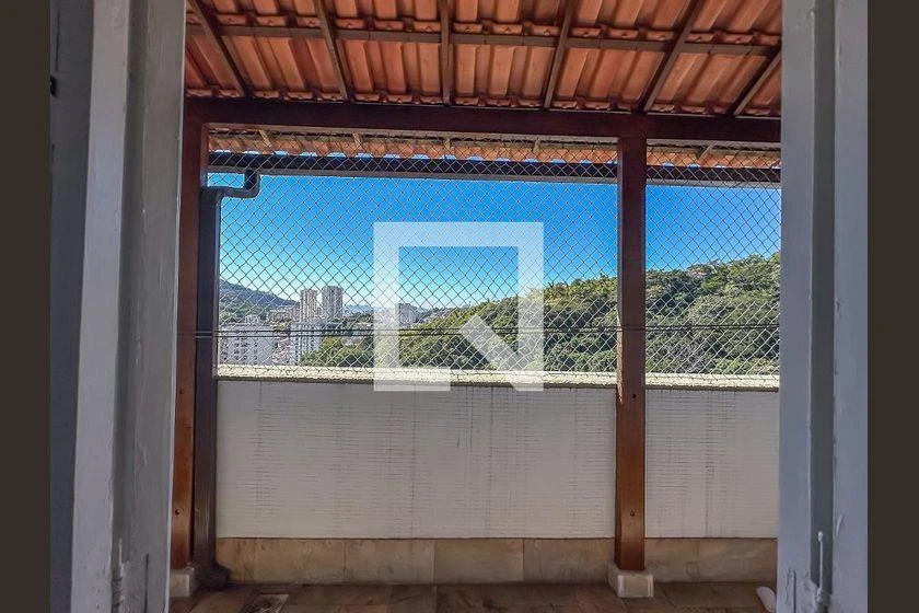 Квартира в аренду: 4 спальни, балкон, 500 м² — photo 38