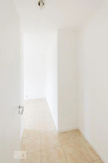2-bedroom apartment in a building with a pool — photo 39