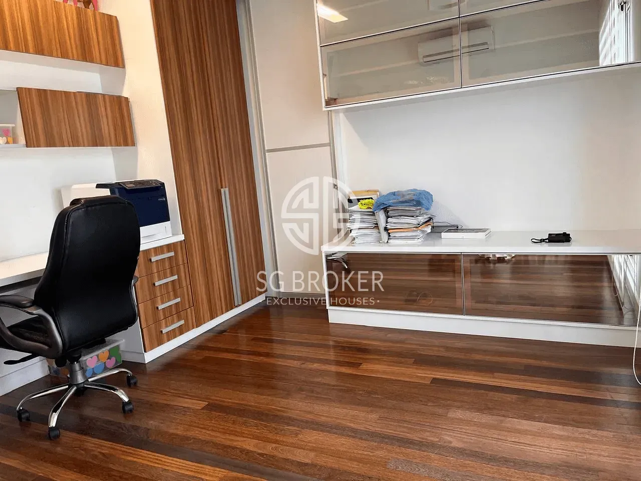 Apartamento mobiliado com 4 quartos e cozinha fechada a gás — photo 12