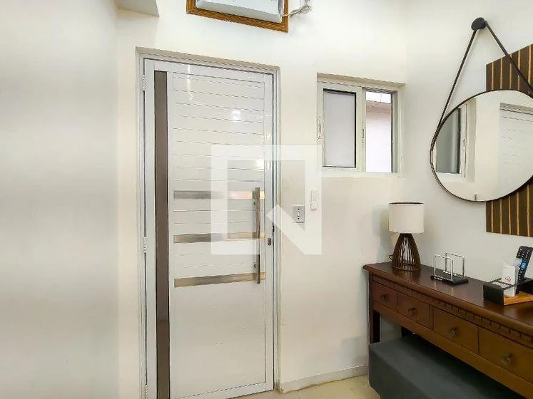 2-bedroom apartment with a washing machine — photo 27