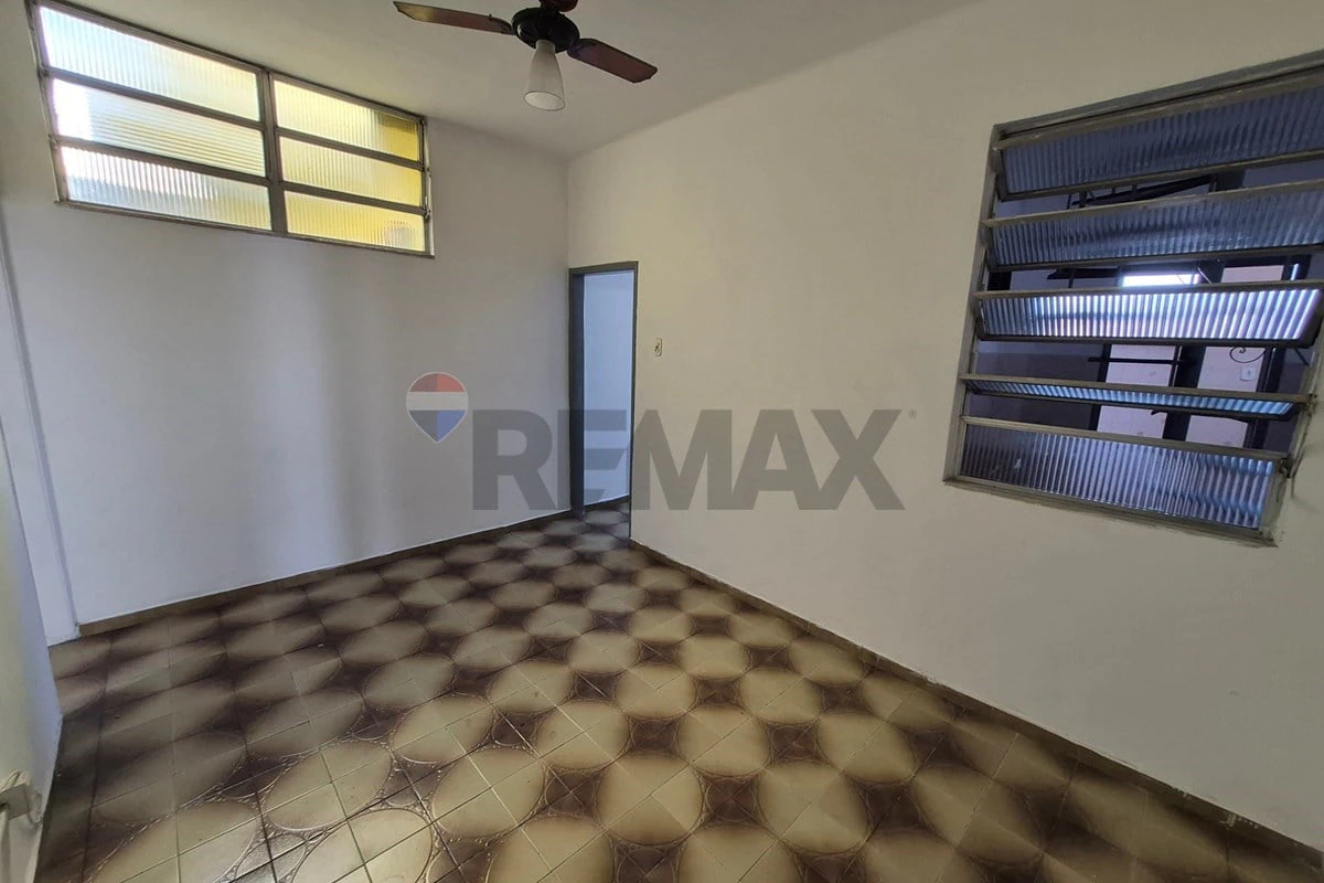 Unfurnished 3-bedroom apartment with 68 m² — photo 17